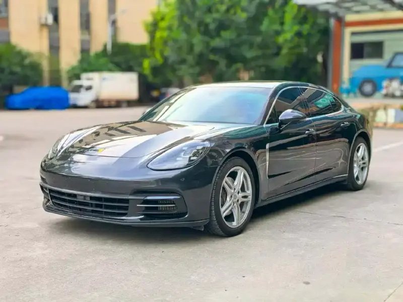 Porsche Panamera, 2020
