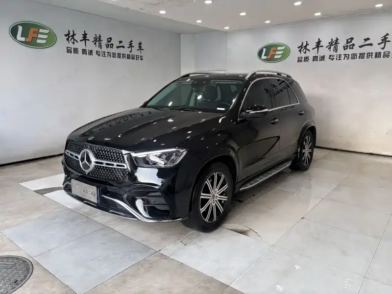 Mercedes-Benz GLE( ), 2024