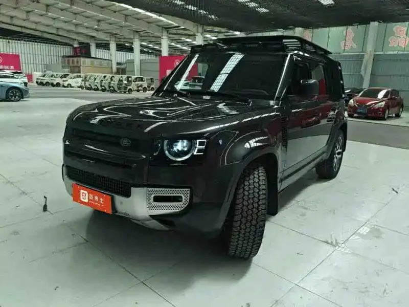 Land Rover Defender, 2023
