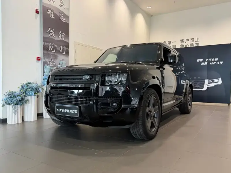 Land Rover Defender, 2022
