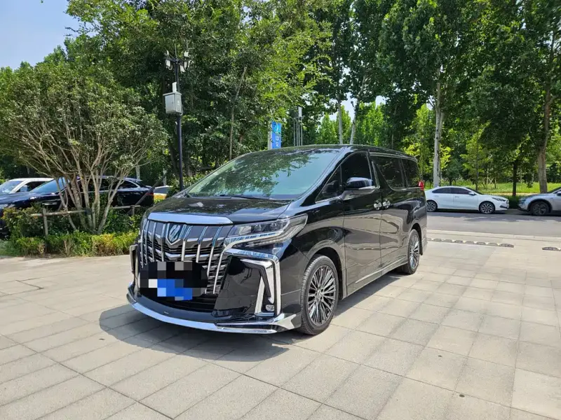 Toyota Alphard, 2022