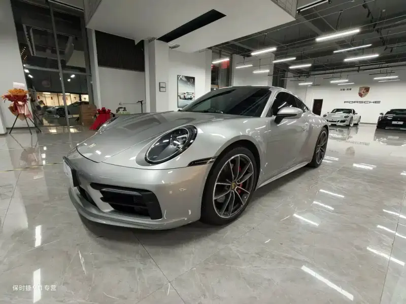 Porsche 911, 2020
