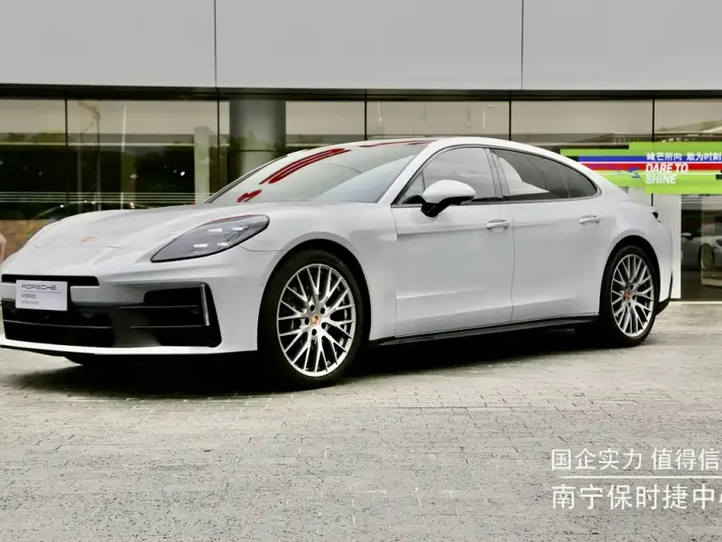 Porsche Panamera, 2025