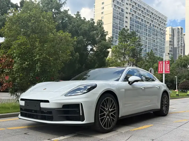 Porsche Panamera, 2026