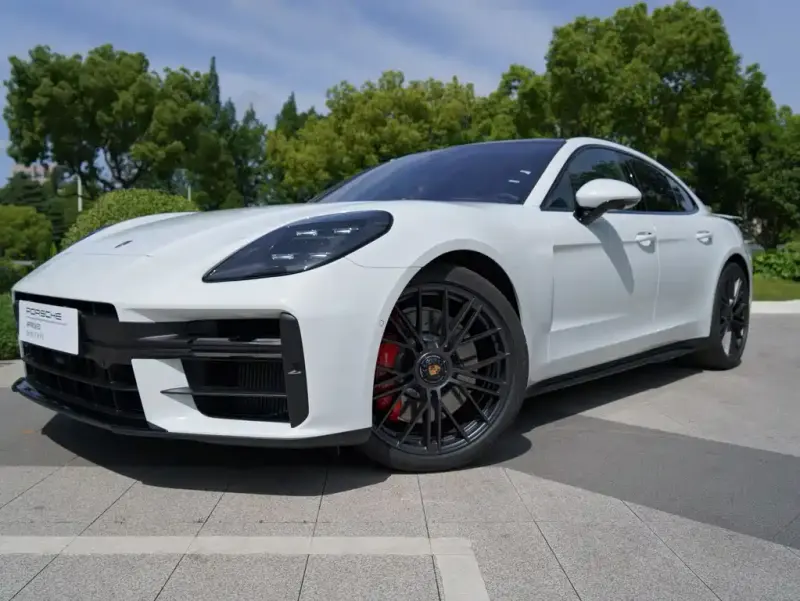 Porsche Panamera, 2026