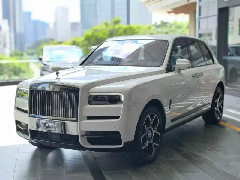 Rolls-Royce Cullinan, 2021