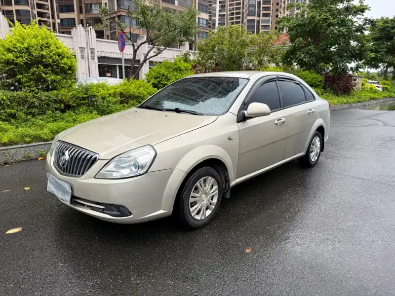 Buick Excelle, 2015