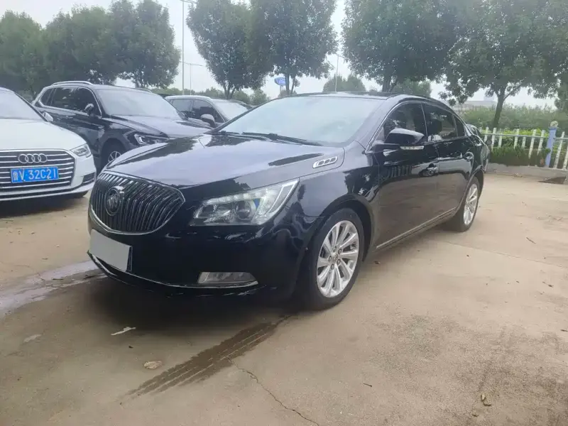 Buick LaCrosse, 2013