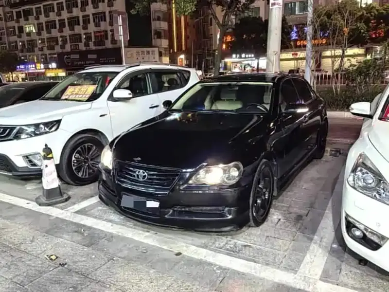 Toyota Reiz, 2010