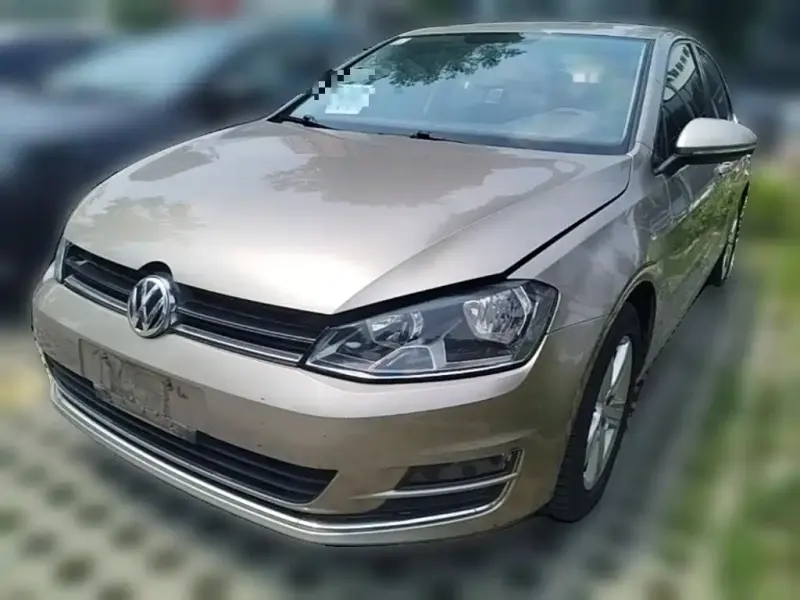 Volkswagen Golf, 2015 — фото 1