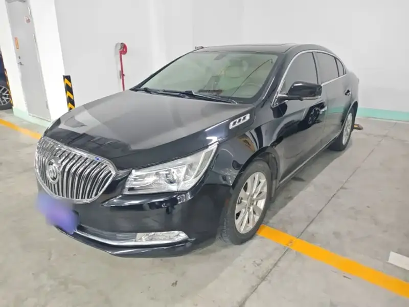 Buick LaCrosse, 2015 — фото 1