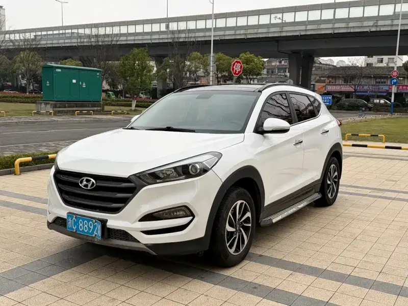 Hyundai Tucson, 2016 — фото 1
