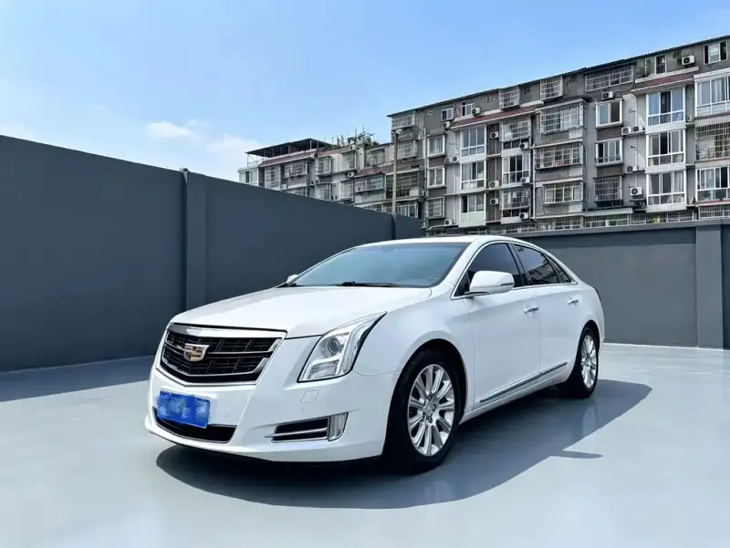 Cadillac XTS, 2016 — фото 1