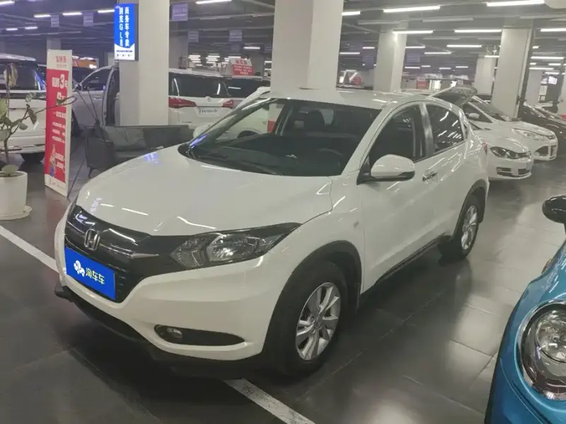 Honda Vezel, 2015 — фото 1