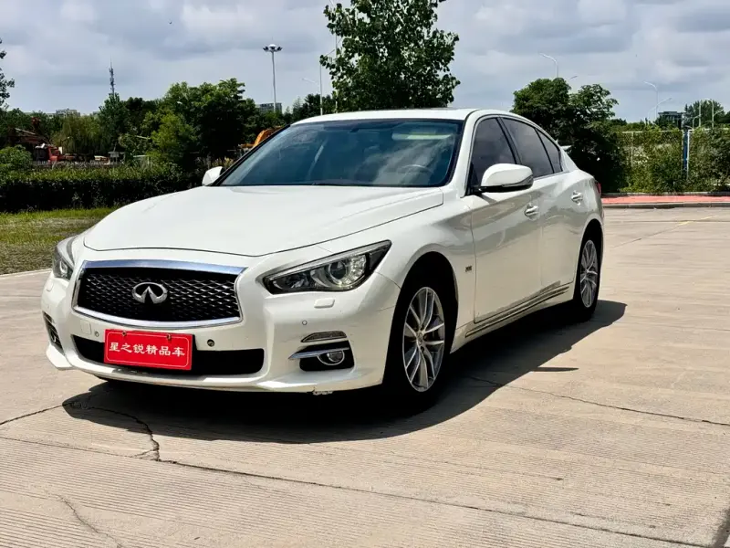 Infiniti Q50L, 2018