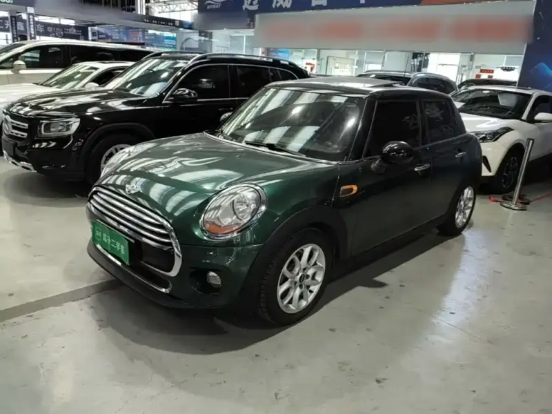 MINI Mini, 2015