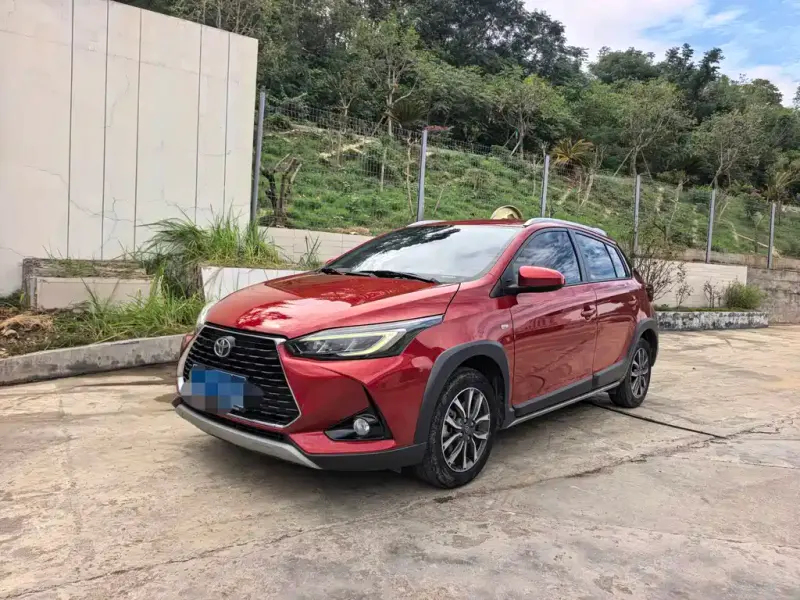 Toyota Yaris L, 2022