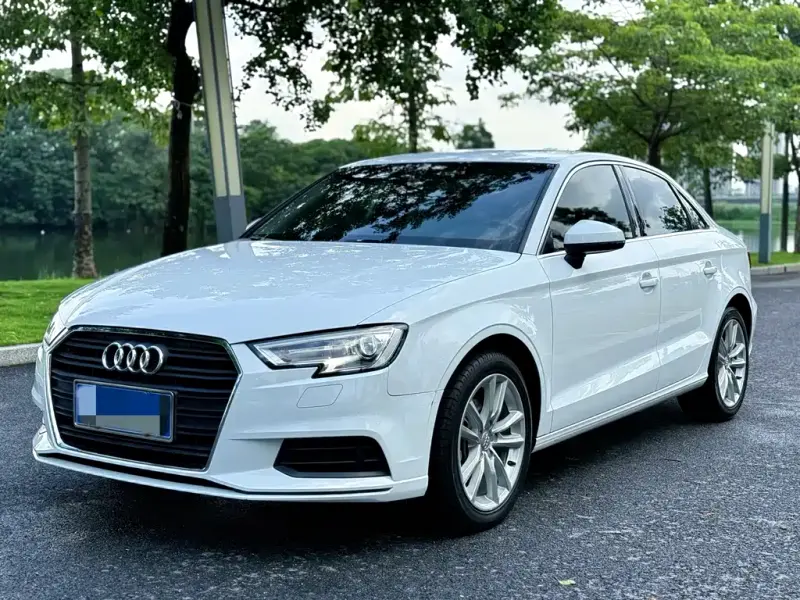 Audi A3, 2018 — фото 1