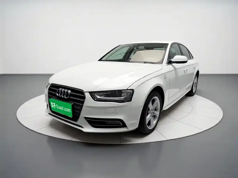 Audi A4L, 2015 — фото 1