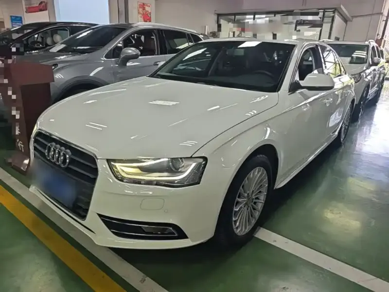 Audi A4L, 2014 — фото 1