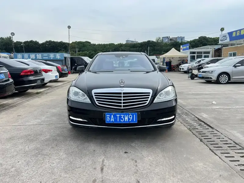 Mercedes-Benz S-Class, 2010