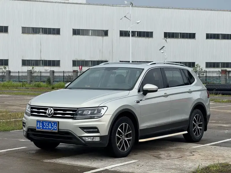 Volkswagen Tiguan L, 2018