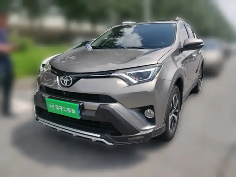Toyota RAV4, 2018 — фото 1