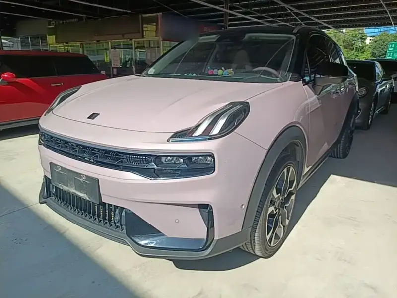 Lynk & Co 06, 2023