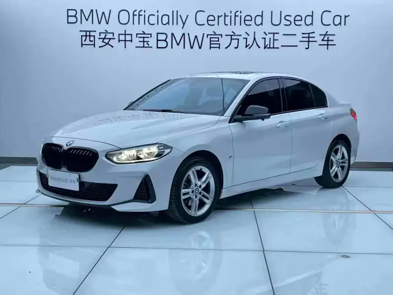 BMW 1 Series, 2021