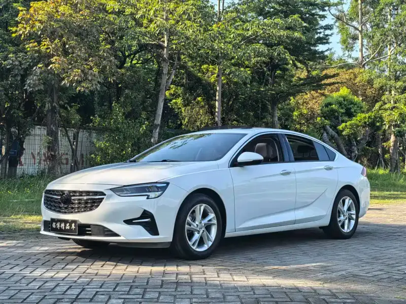 Buick Regal, 2022