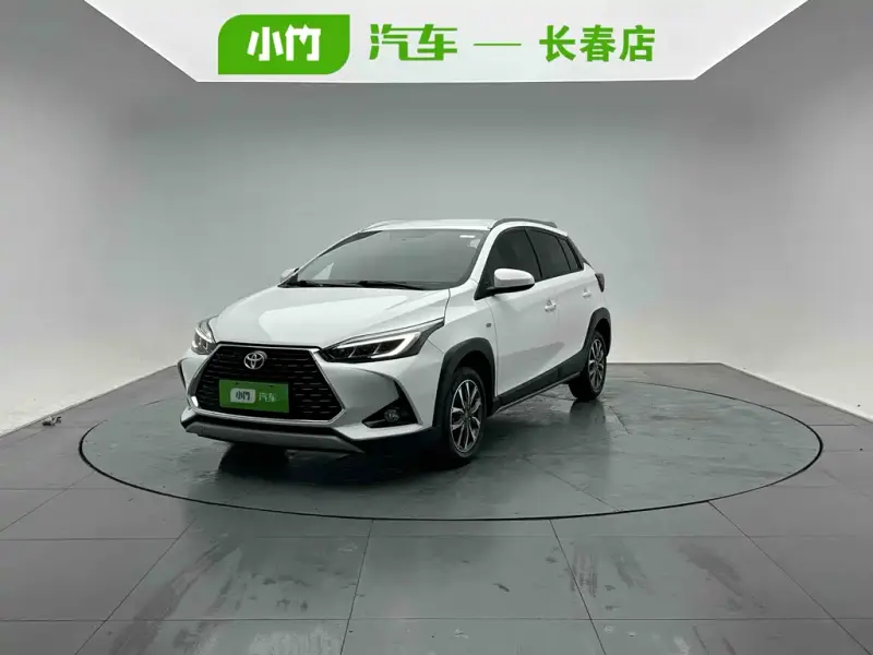 Toyota Yaris L, 2023