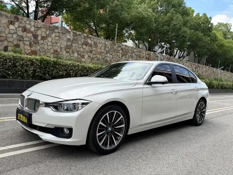 BMW 3 Series, 2018