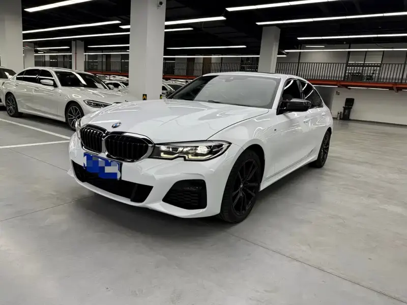 BMW 3 Series, 2021