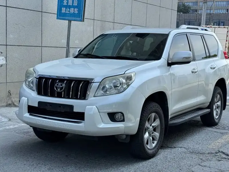 Toyota Prado (Import), 2012 — фото 1