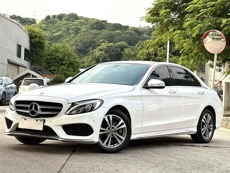 Mercedes-Benz C-Class, 2018