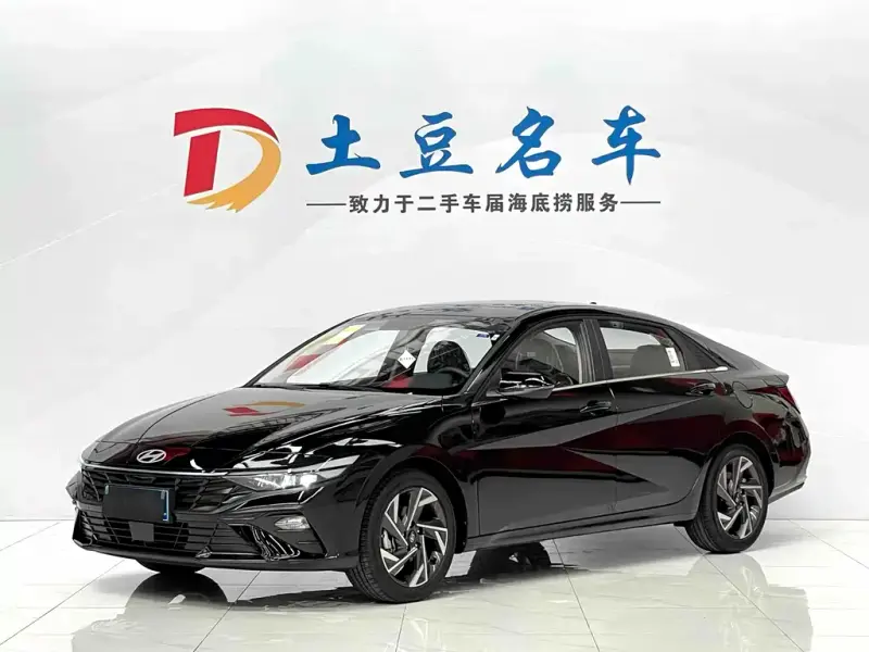 Hyundai Elantra, 2026