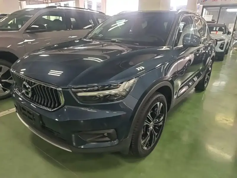 Volvo XC40, 2021