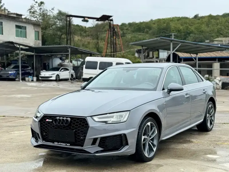 Audi A4L, 2019 — фото 1