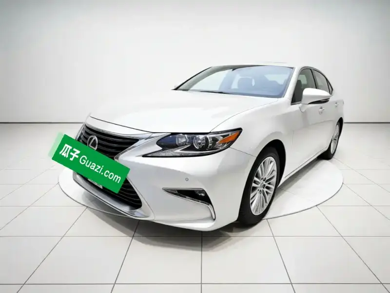 Lexus ES, 2017