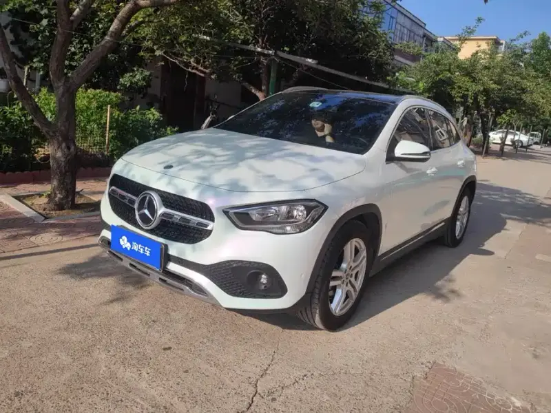 Mercedes-Benz GLA, 2020 — фото 1