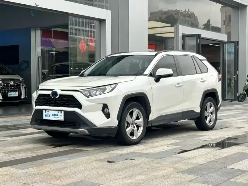 Toyota RAV4, 2020 — фото 1