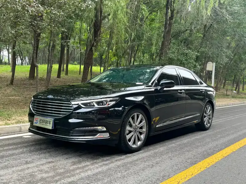 Ford Taurus, 2021