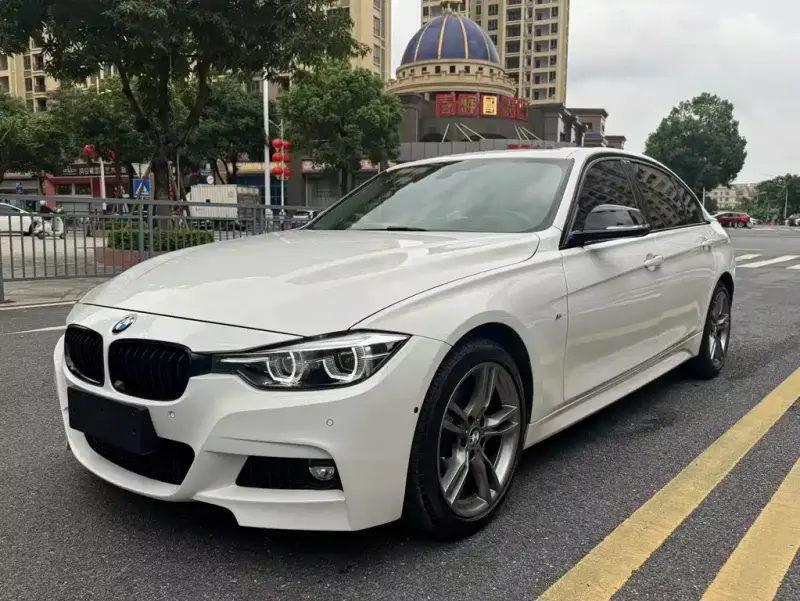 BMW 3 Series, 2019