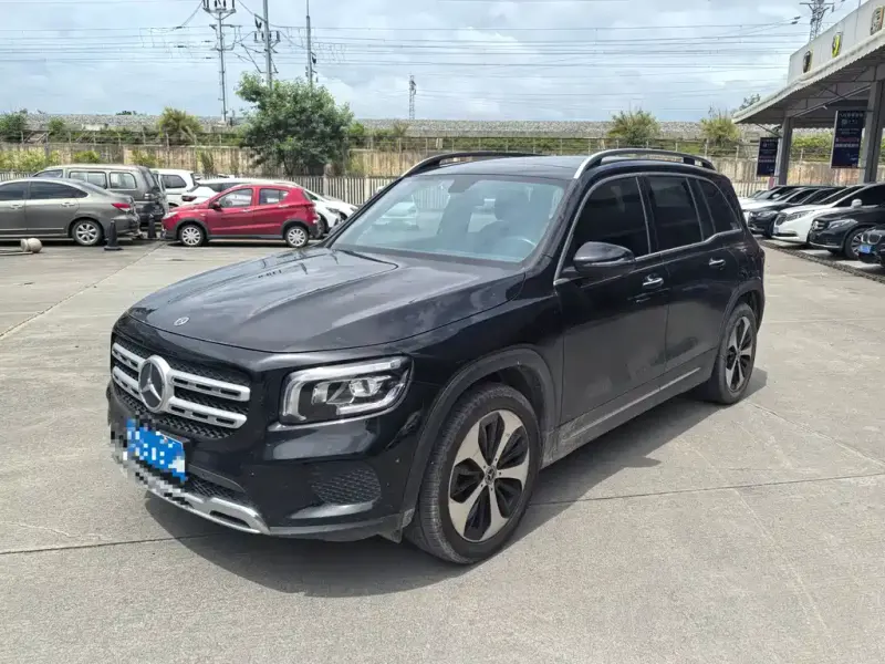 Mercedes-Benz GLB, 2022