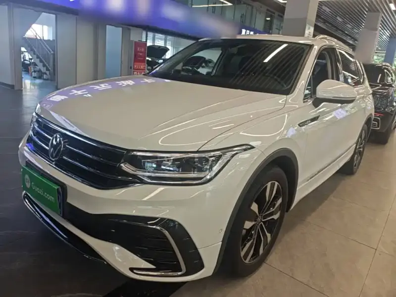 Volkswagen Tiguan L, 2023
