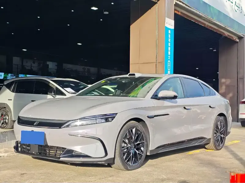 BYD Han, 2025