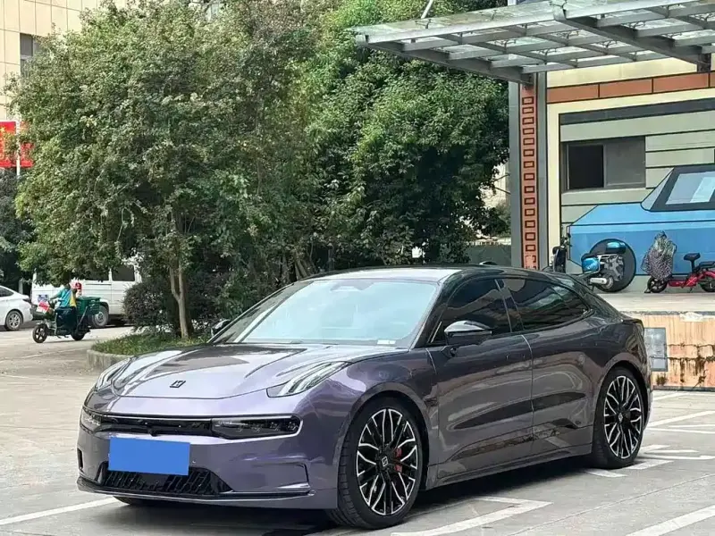 Zeekr 001, 2023