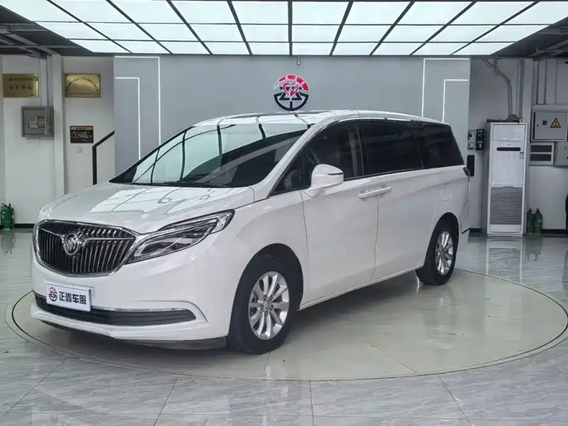 Buick GL8, 2018