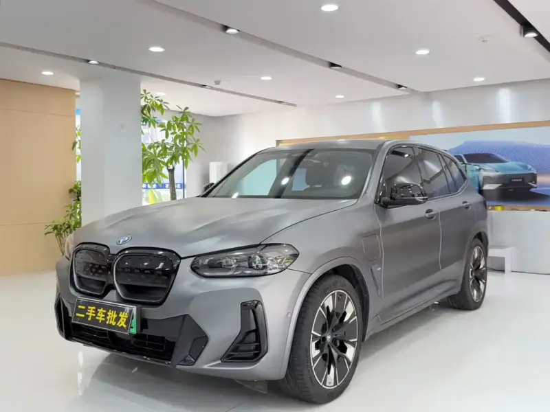 BMW iX3, 2022