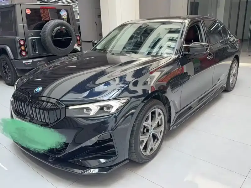 BMW i3, 2024